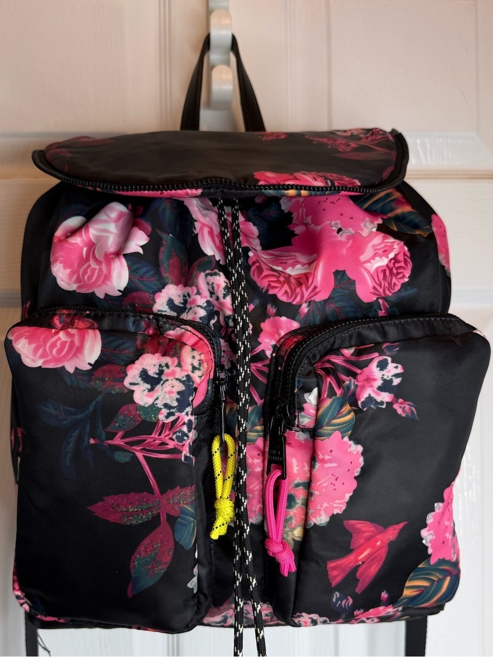 STEVE MADDEN BLILY PINK & BLACK FLORAL BACKPACK